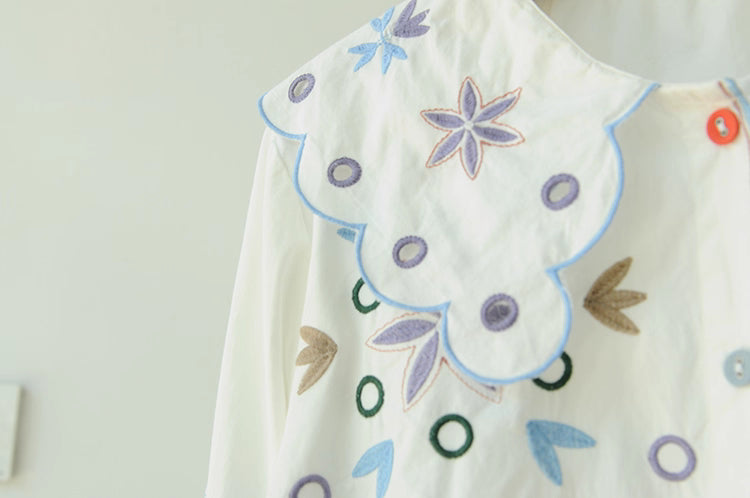 Springtide Garden Scallop-Collar Blouse