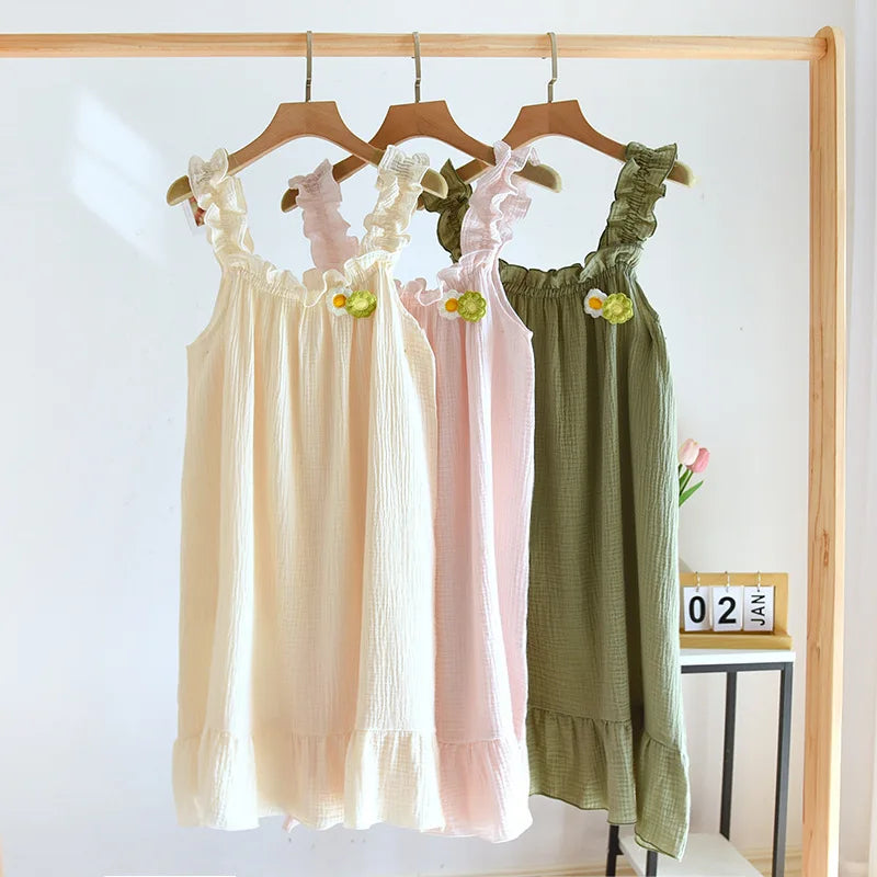 Little Daisies Sleeveless Night Dress