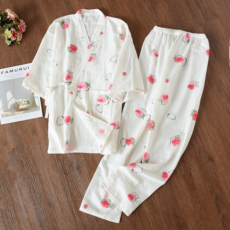 Strawberry Love Kimono Style Pyjamas Cute Sweet Home Sleepwear PJ Set Women Female Apparel Loungewear