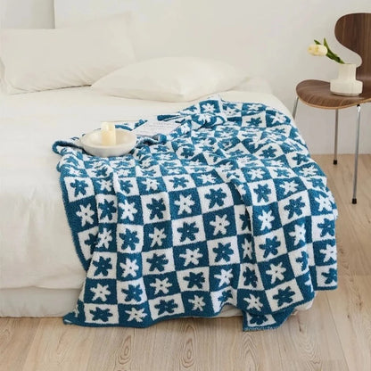 Ocean Blue Cute Flower Two Color Plaid Blanket Home Room Decorative Checkerboard Blanket For Sofa Bed Office Shawl Knee Warm Blanket