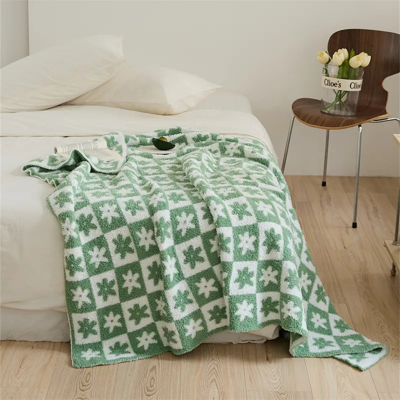 Green Cute Flower Two Color Plaid Blanket Home Room Decorative Checkerboard Blanket For Sofa Bed Office Shawl Knee Warm Blanket