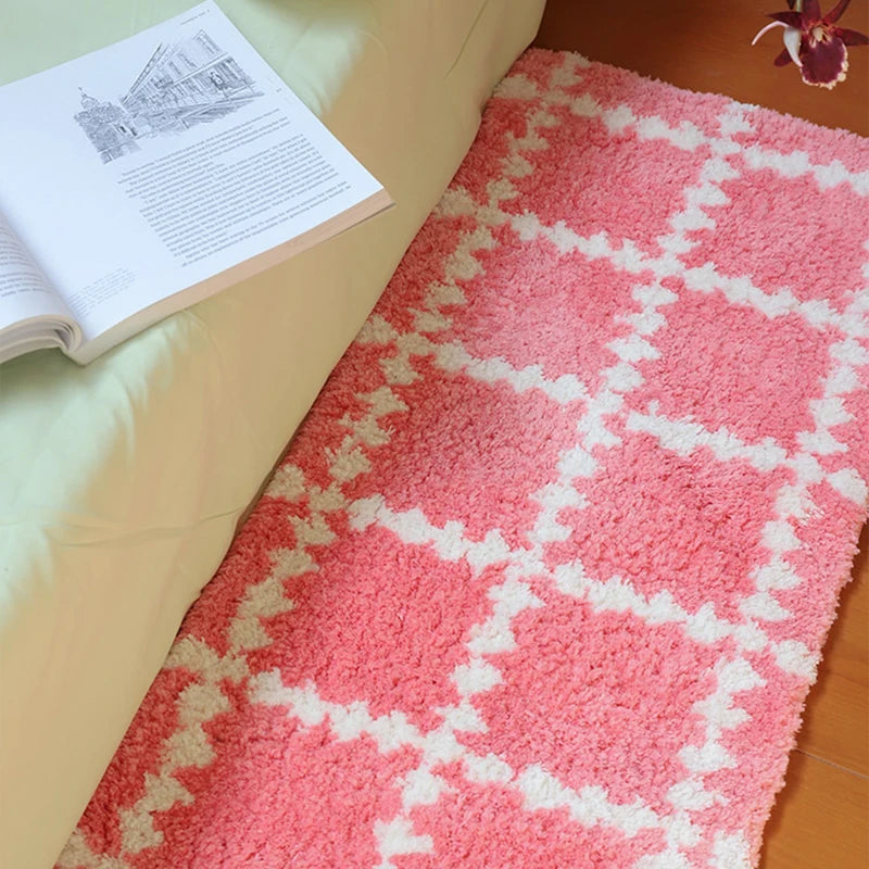 Pinky Grids Runner Mat